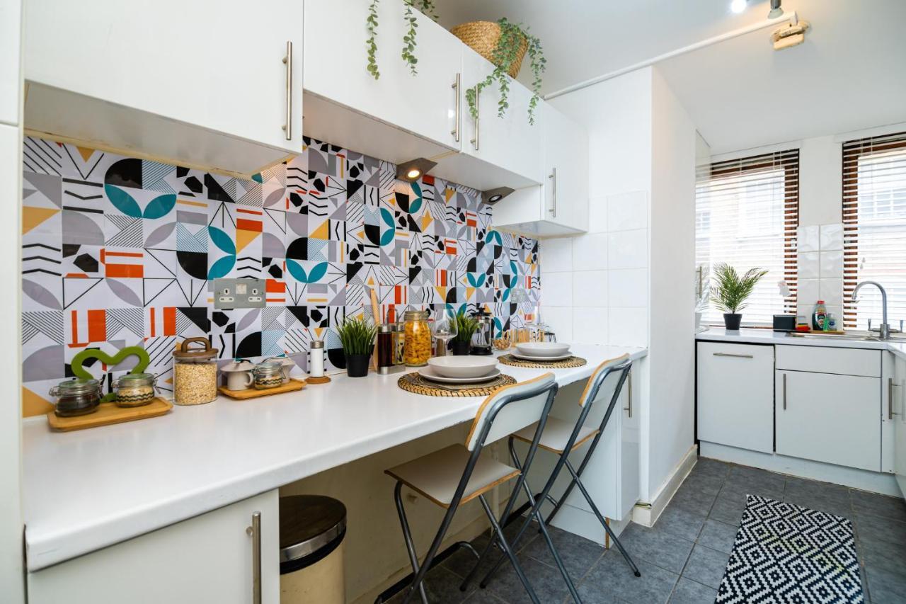Apartamento Charming Gem II 2Bd 2Ba Retreat Londres Exterior foto